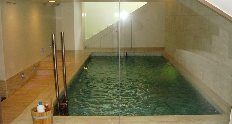 construccion de piscinas interiores en castelldefels